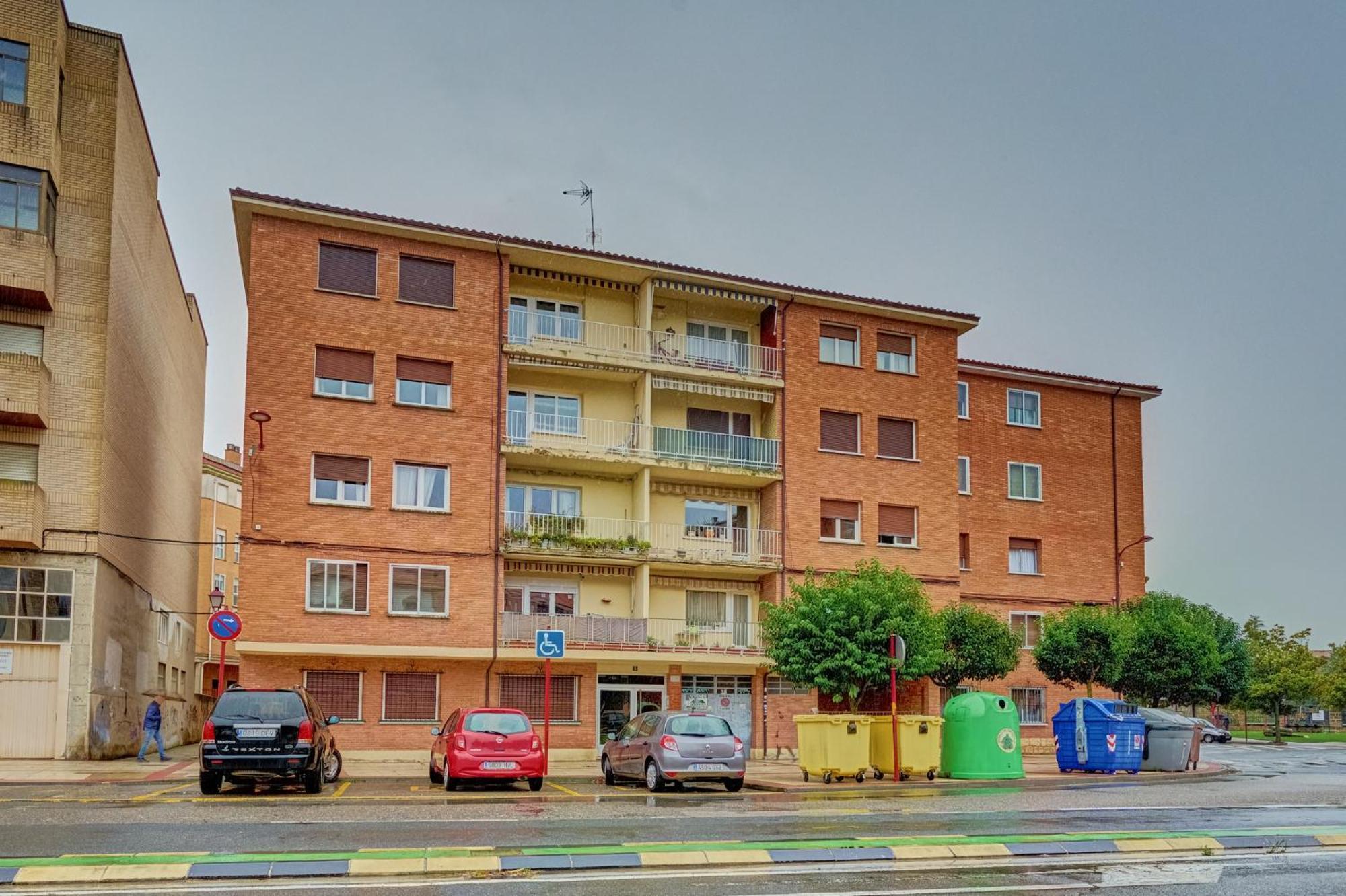 Ferienwohnung Chestnut By Clabao Haro Exterior foto